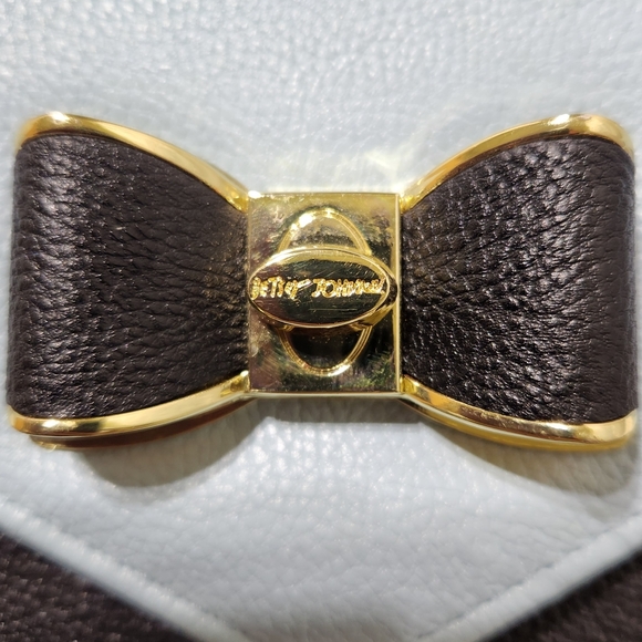 Betsey Johnson Crossbody Evening Shoulder Bag Bow Envelope Purse - Picture 6 of 15